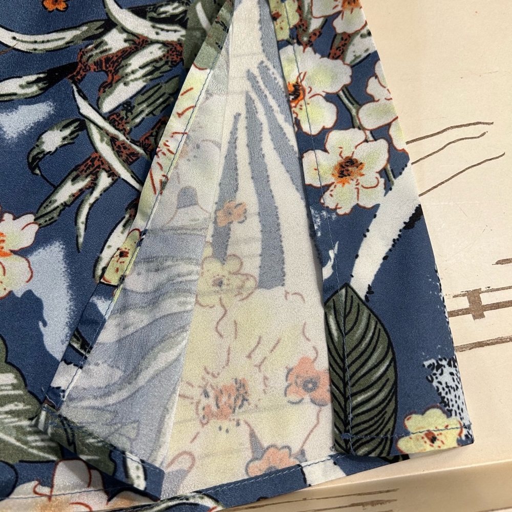 💜Half Off💜Closette Chic Tropical 2 piece set. NWOT
Size Small - Picture 4 of 10